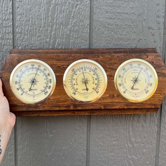 Vintage Springfield Barometer - Picture 1 of 6